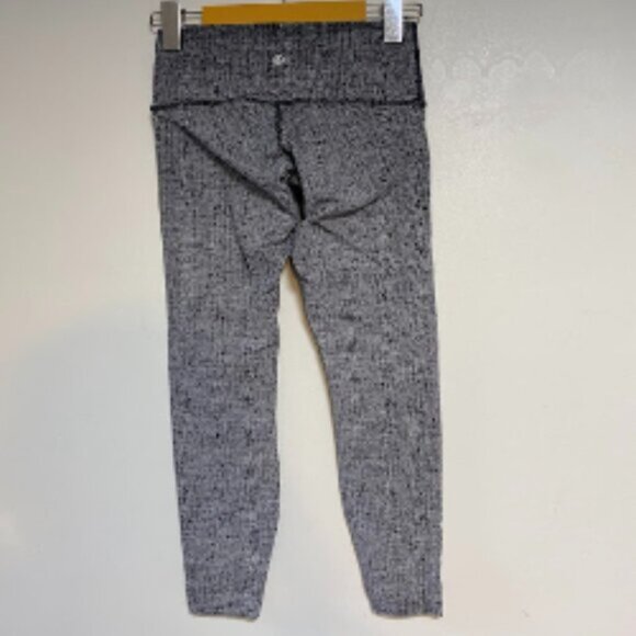 Lululemon Black White Static Print Women's High-Rise Leggings Size 4 - Picture 7 of 10